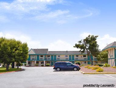 Motel Knights At N Black Canyon Hwy
