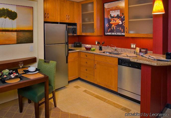 Hotel Desert View At Mayo Clinic