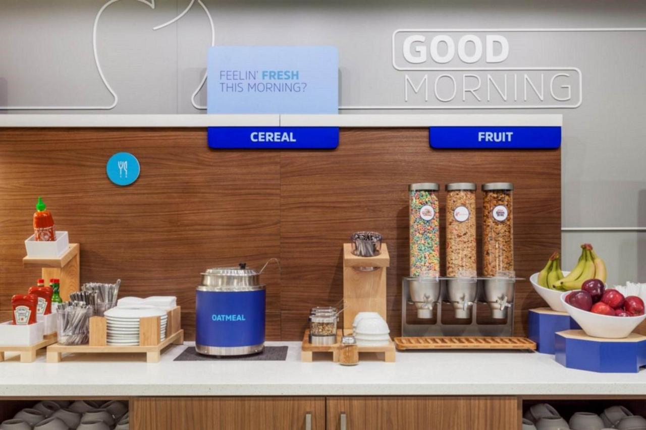Express & - West - Tolleson By Ihg