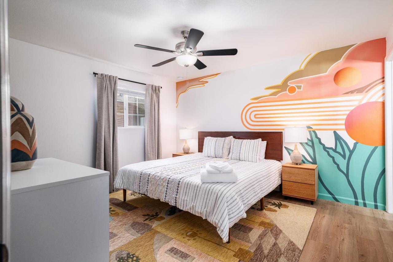 Gorgeous 4-bed With Golf, Pool, & Hot Tub!