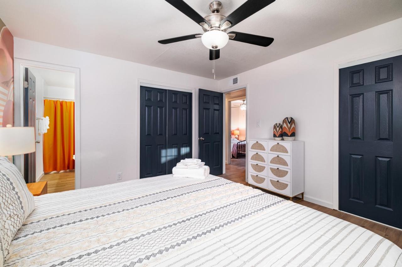 Gorgeous 4-bed With Golf, Pool, & Hot Tub!