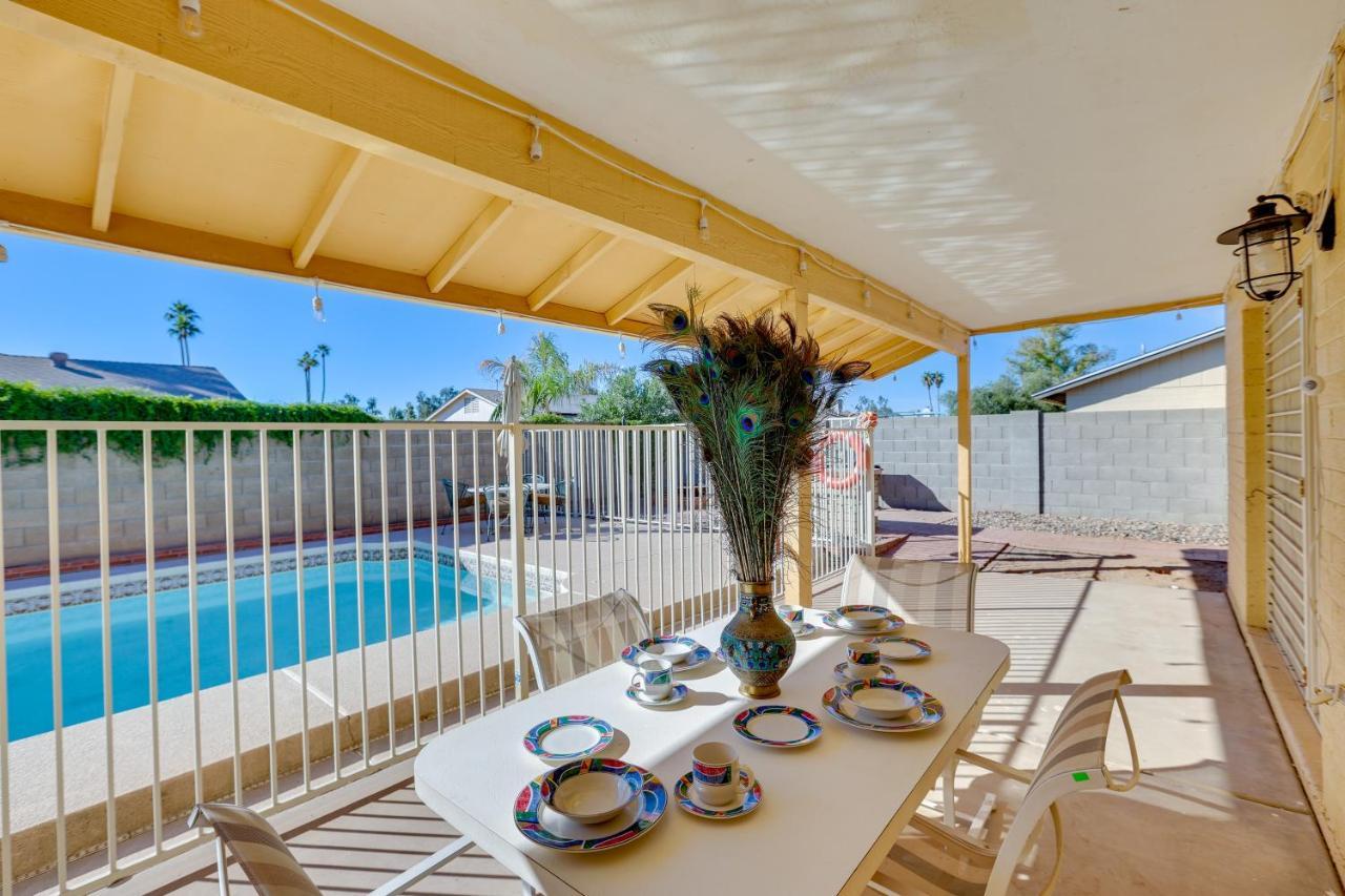 Glendale Oasis With Private Pool, Patio And Fireplace! Casa de férias *