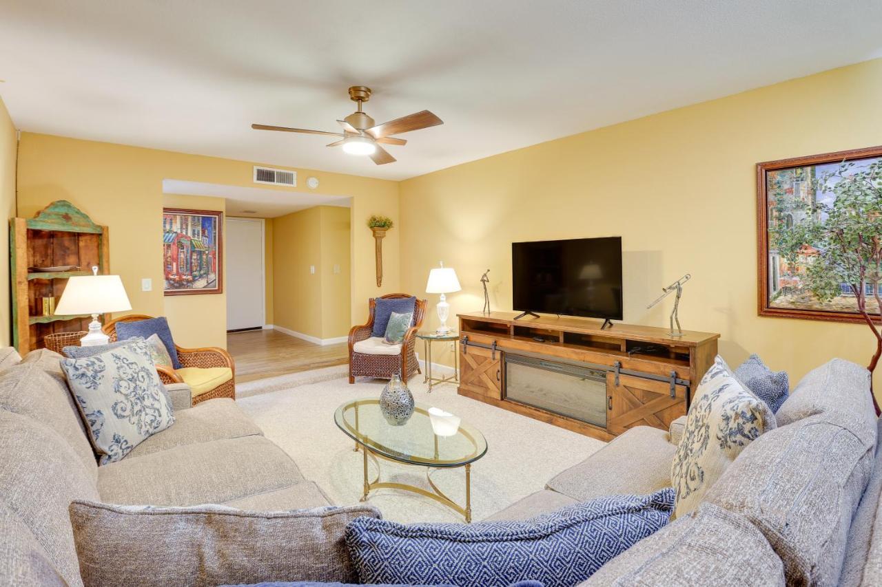 Glendale Oasis With Private Pool, Patio And Fireplace! Casa de férias Phoenix
