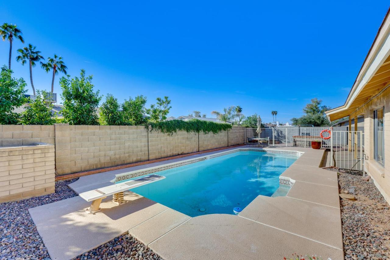 Glendale Oasis With Private Pool, Patio And Fireplace! * Phoenix
