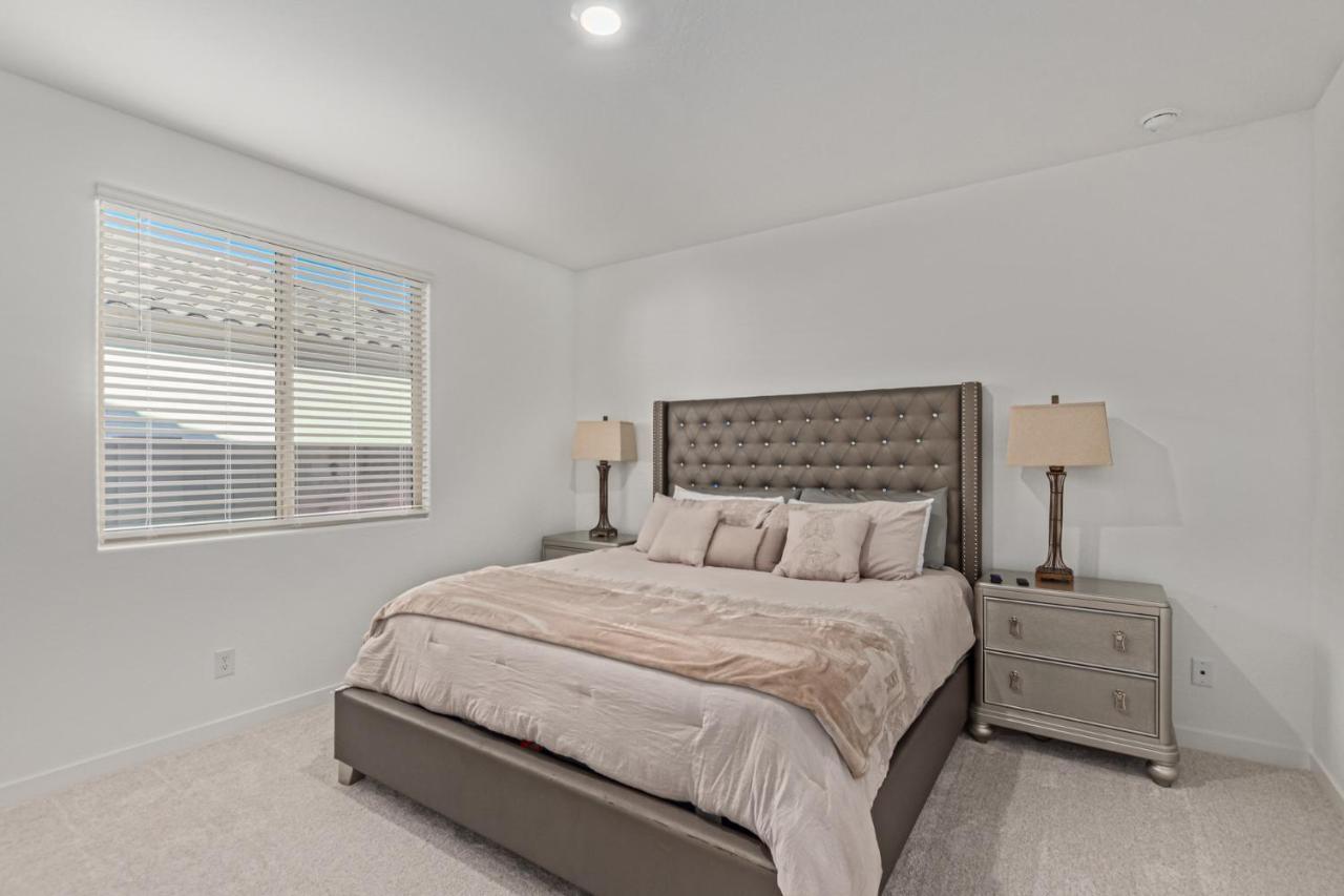 At Your Service - Modern Amenities, Urban Location, Sophisticated Style Apartamento Phoenix