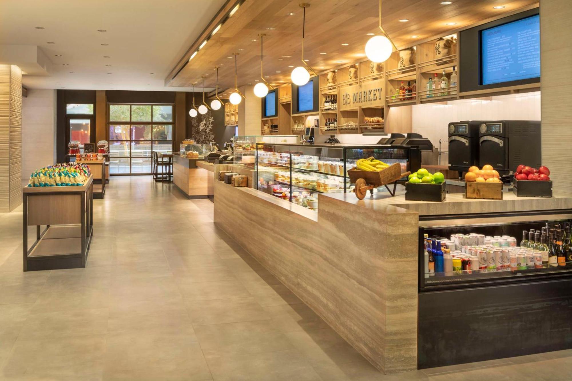 Hyatt Regency Downtown - No Destination Fees Phoenix