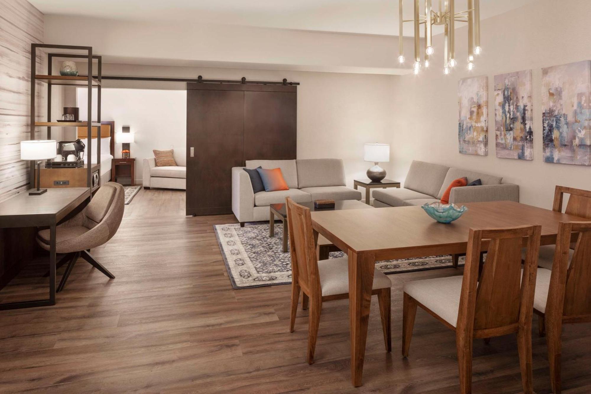 Hyatt Regency Downtown - No Destination Fees Hotel Phoenix