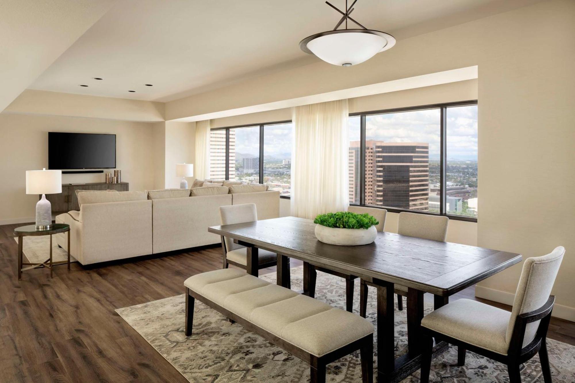 Hyatt Regency 4*