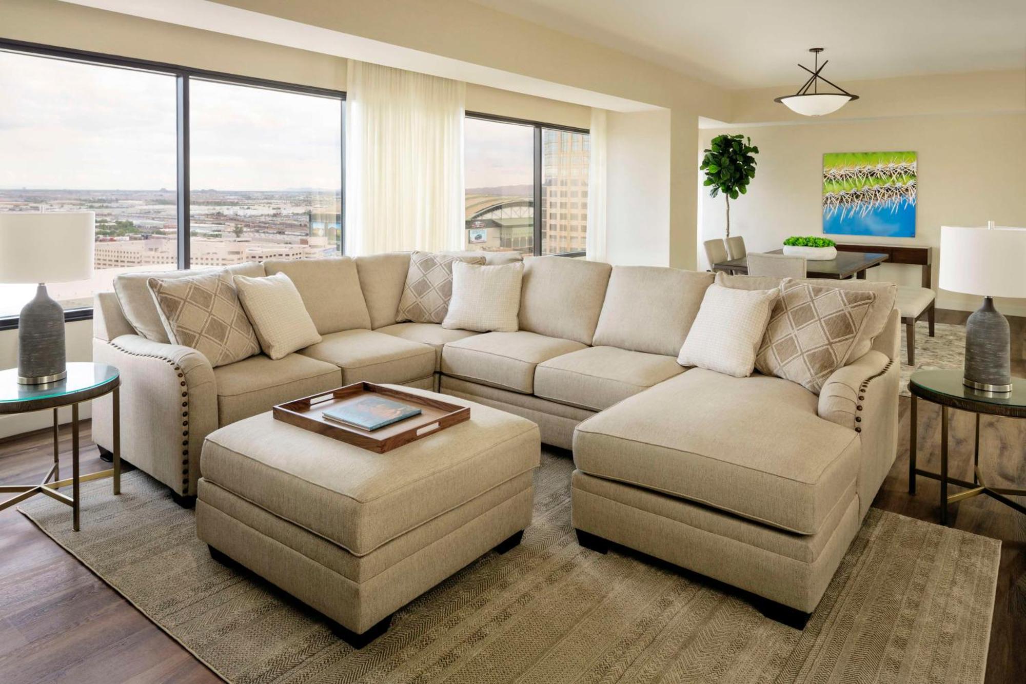 Hyatt Regency Downtown - No Destination Fees Hotel