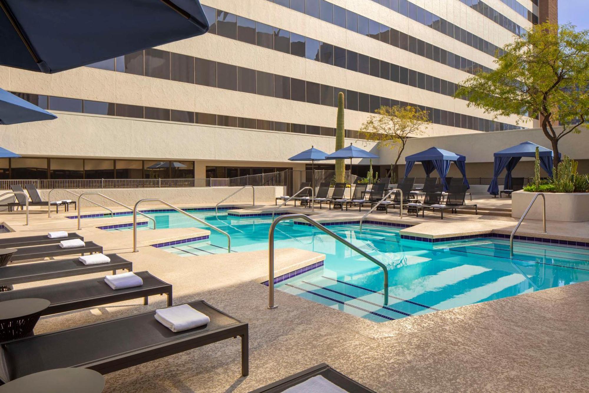 Hyatt Regency 4*