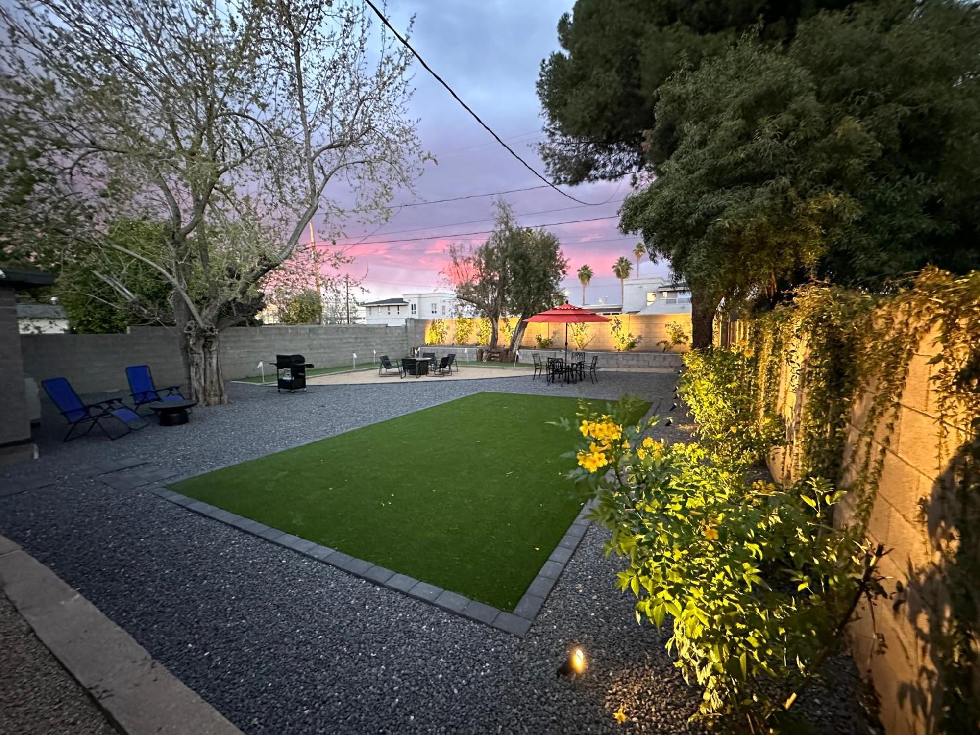 Cheerful Phx And In Phx Holiday home *