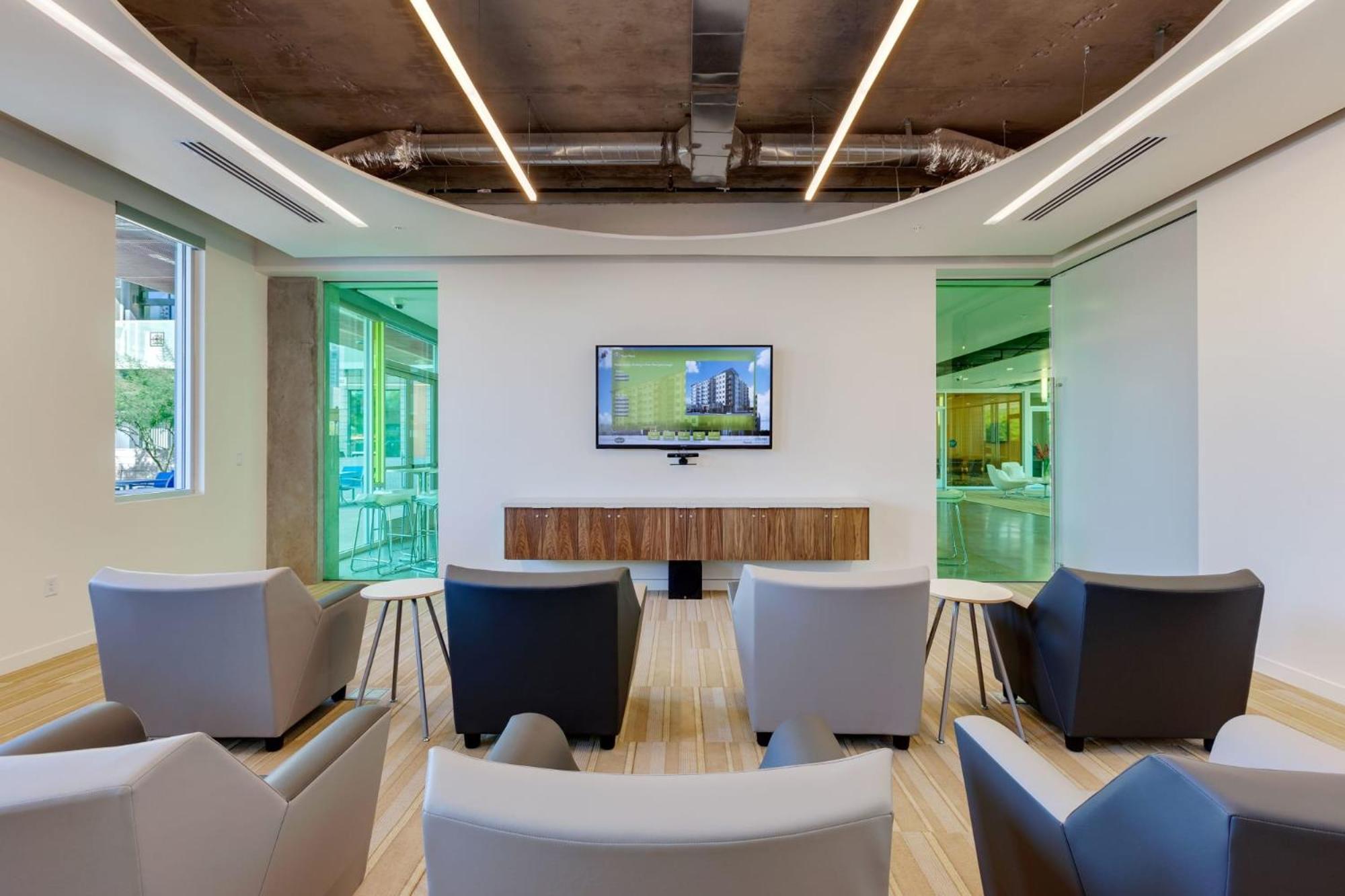Sophisticated Living At Roosevelt Point, * Phoenix