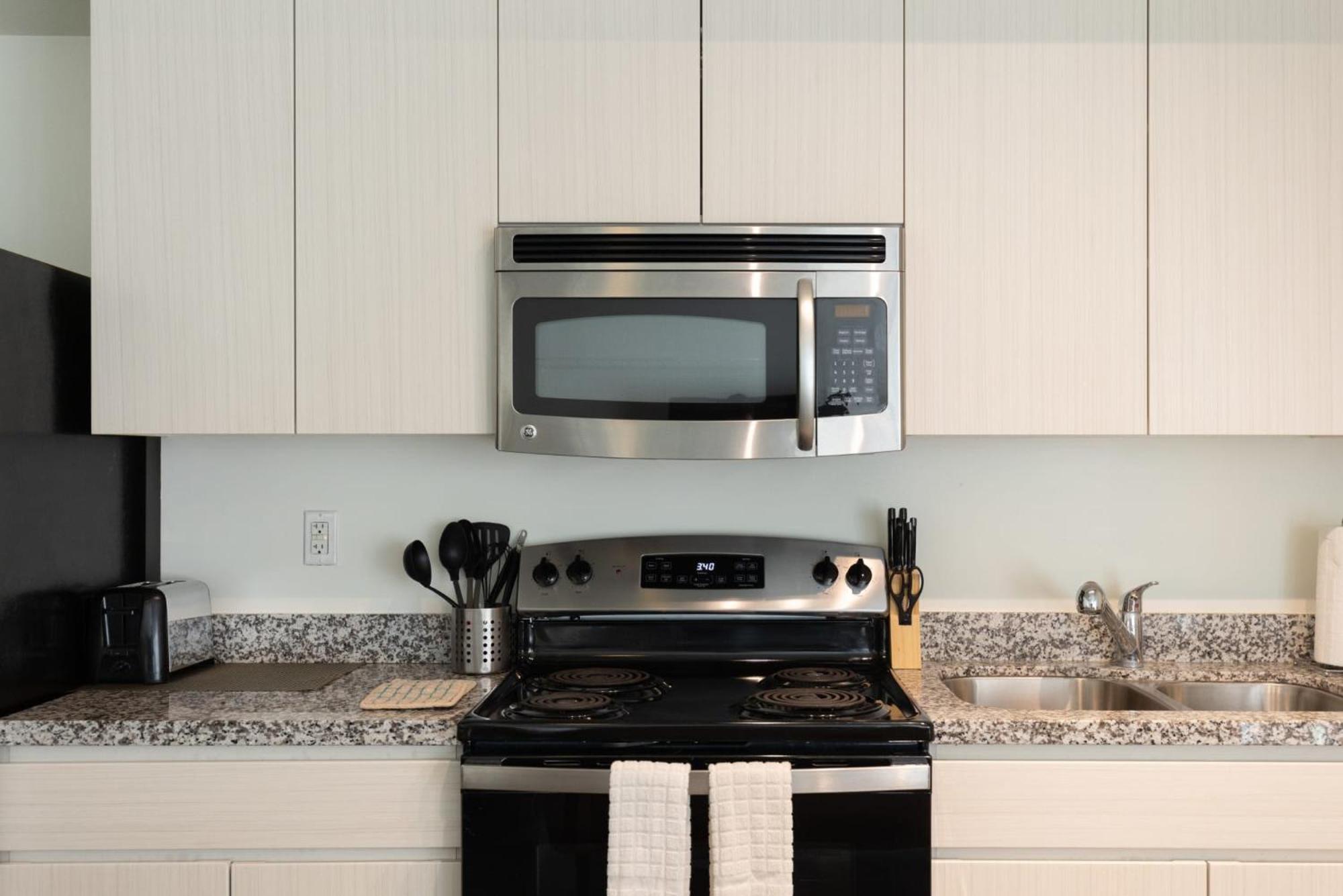 Sophisticated Living At Roosevelt Point, Apartment *