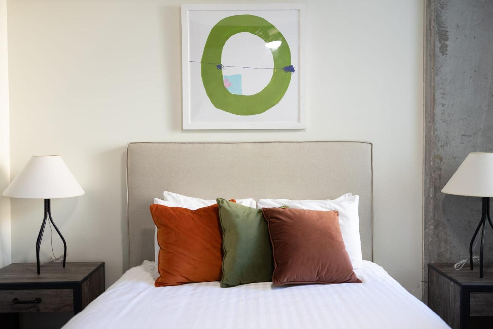 Sophisticated Living At Roosevelt Point, Apartment