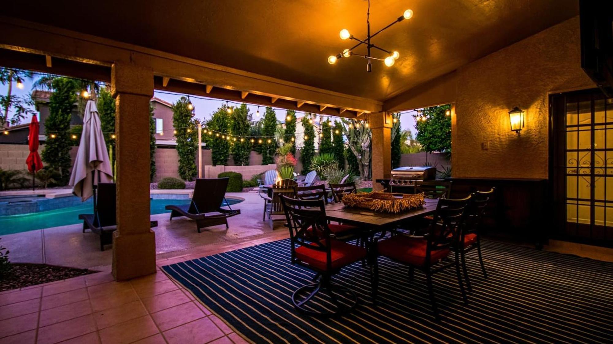 Stunning North Scottsdale Luxury Whtd Pool Casa de férias