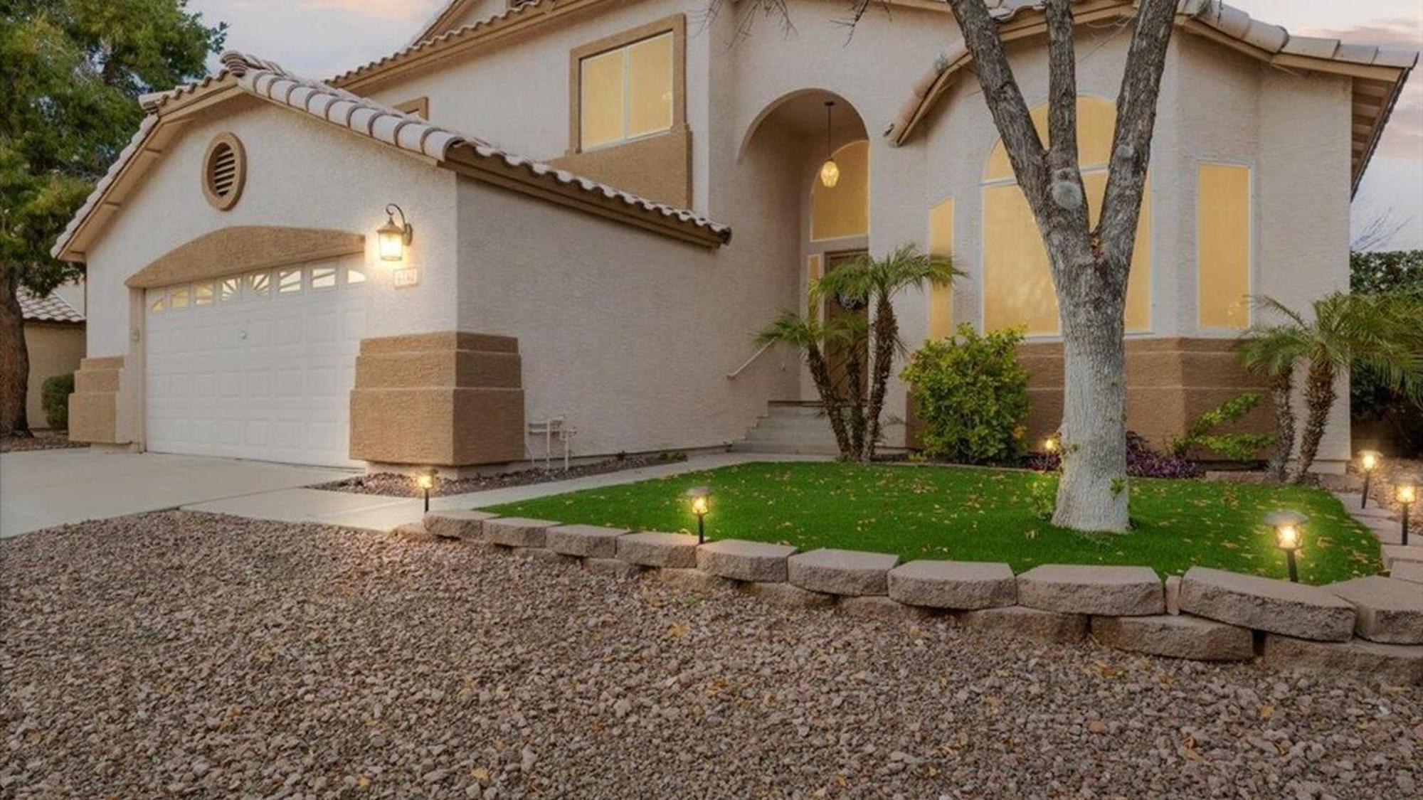 Beautiful Glendale With Pool Games * Phoenix