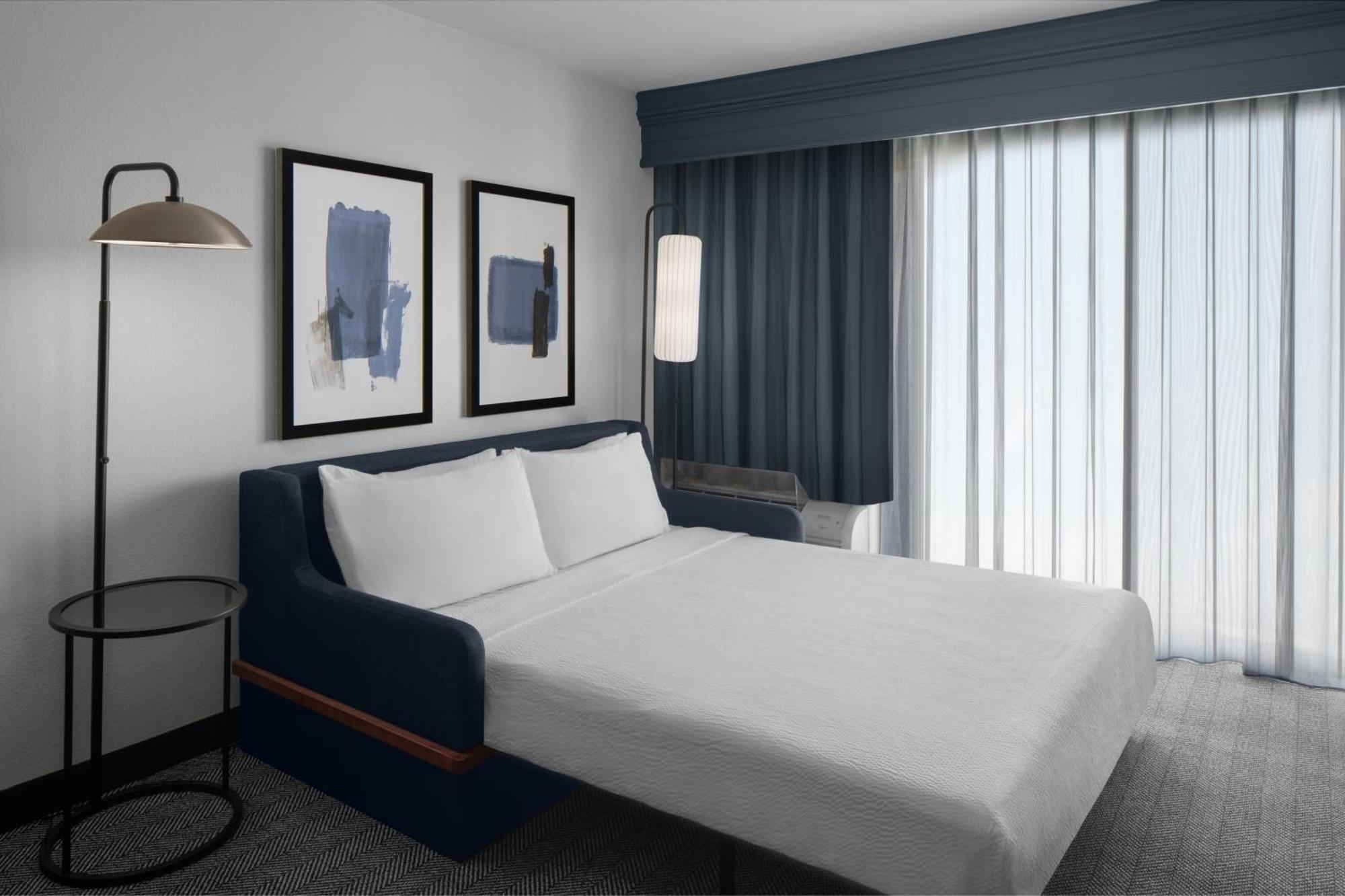 Hotel Courtyard By Marriott West/avondale