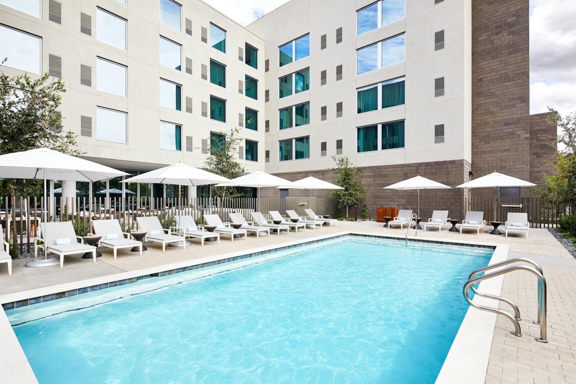 Ac Biltmore 4*