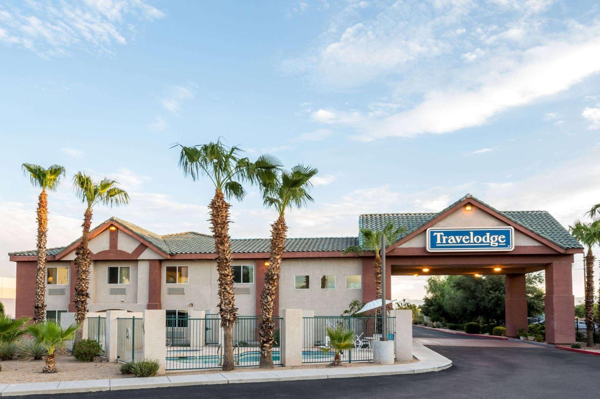 Hotel Days By Wyndham West 2*