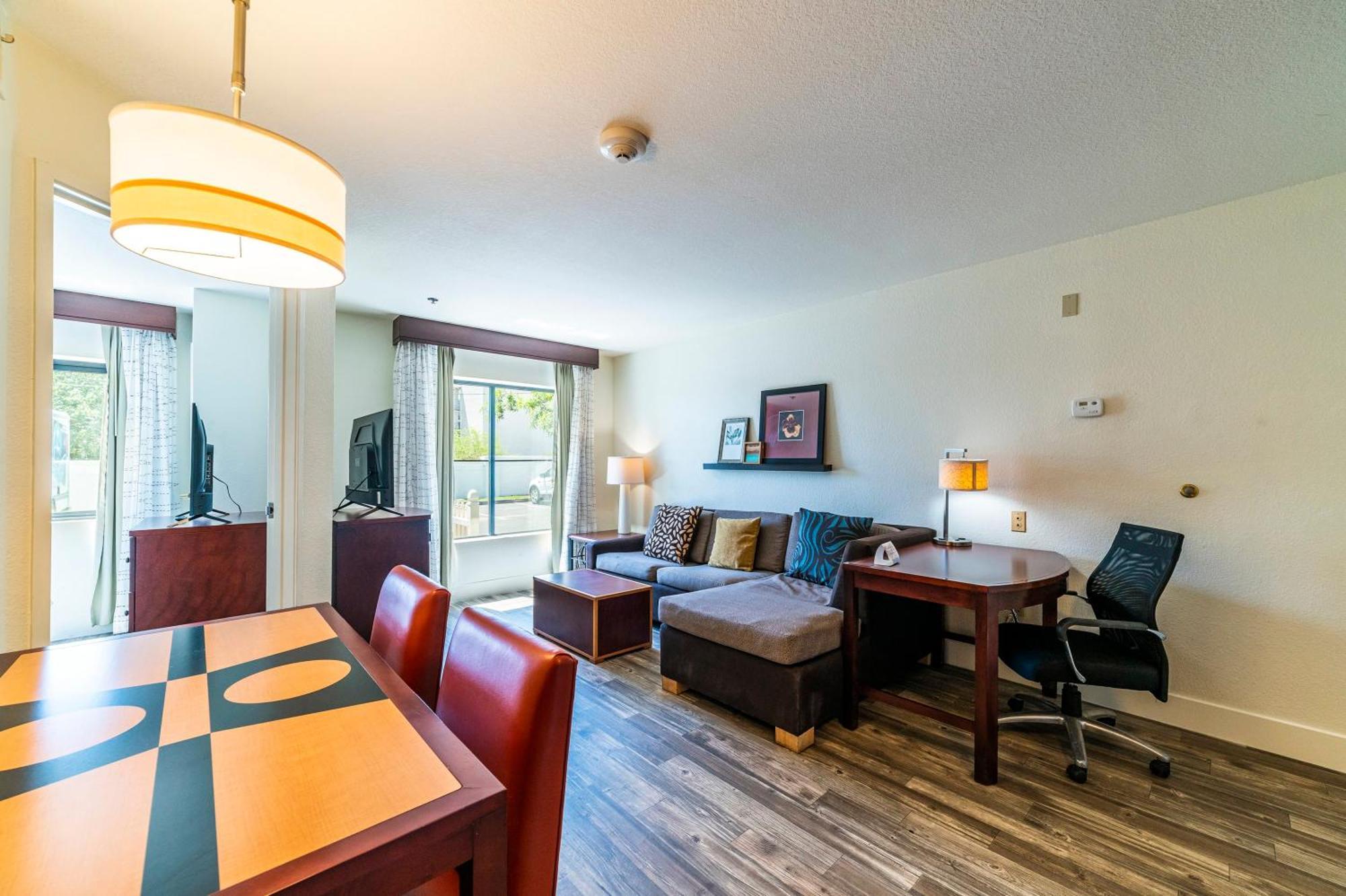 Apartment Metro Phx 1bedroom *