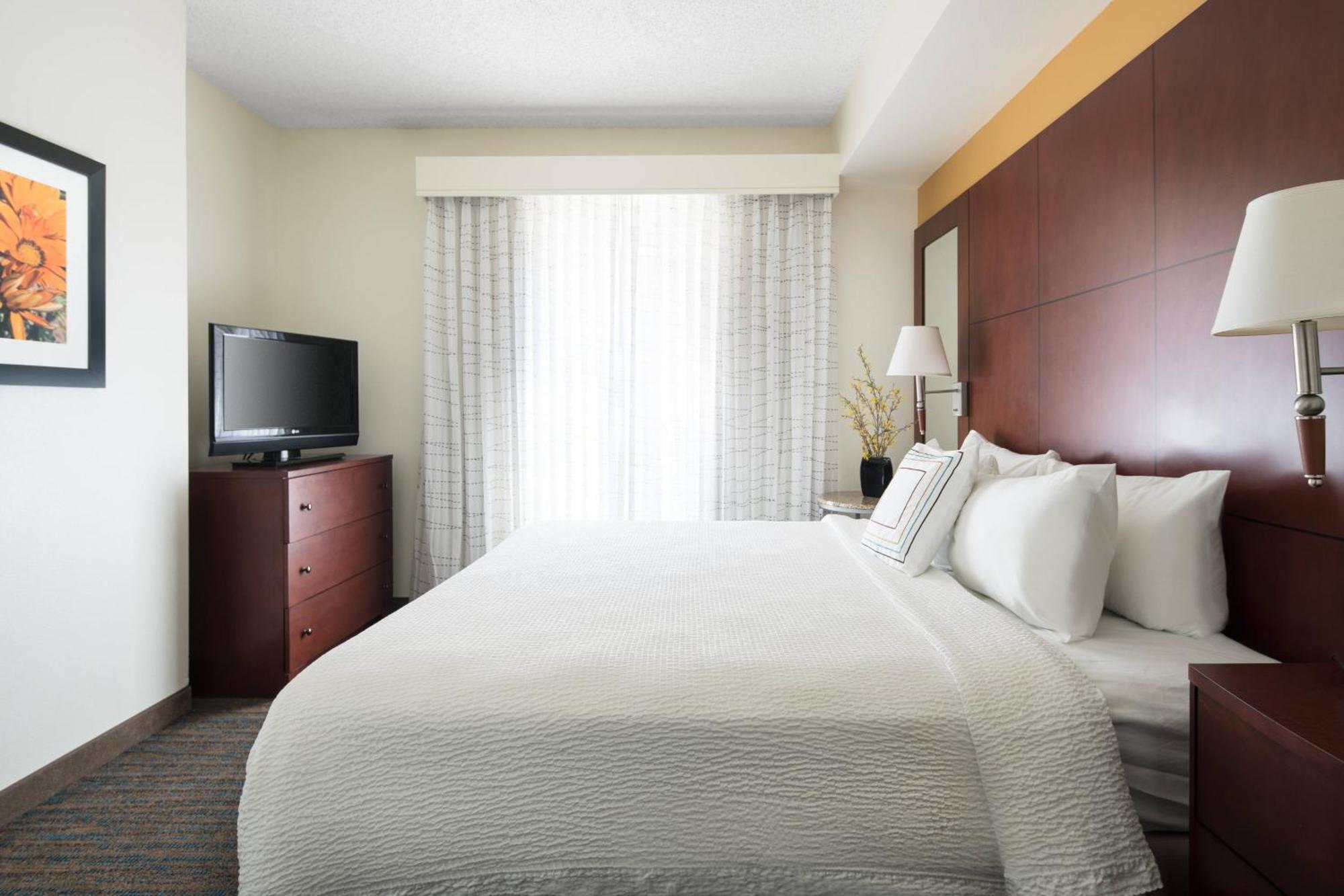 Hotel Desert View At Mayo Clinic Phoenix