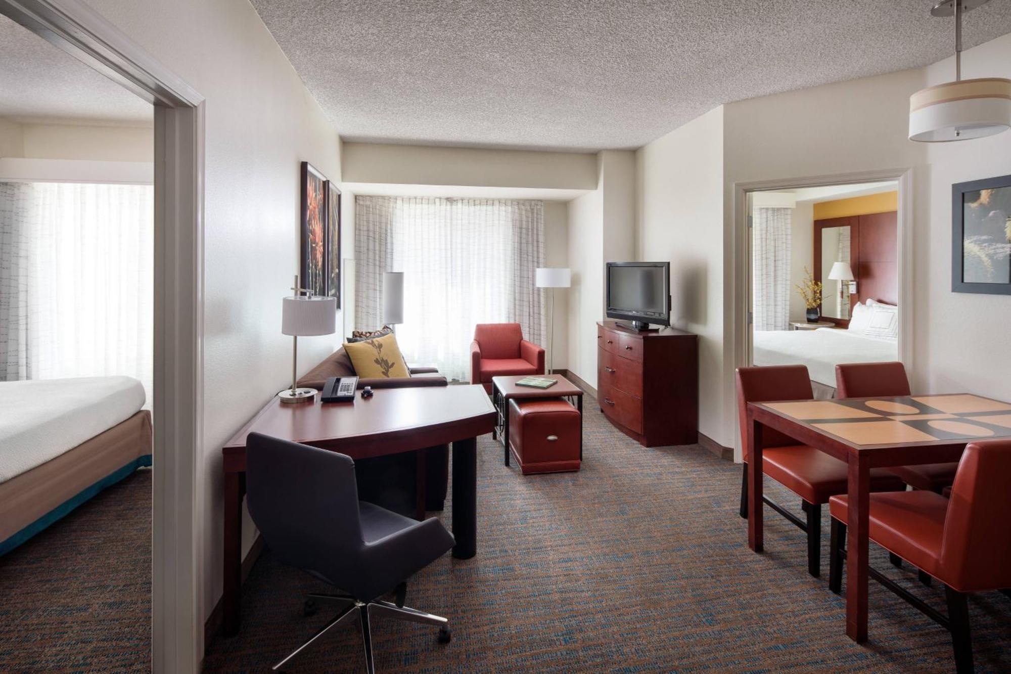Hotel Desert View At Mayo Clinic