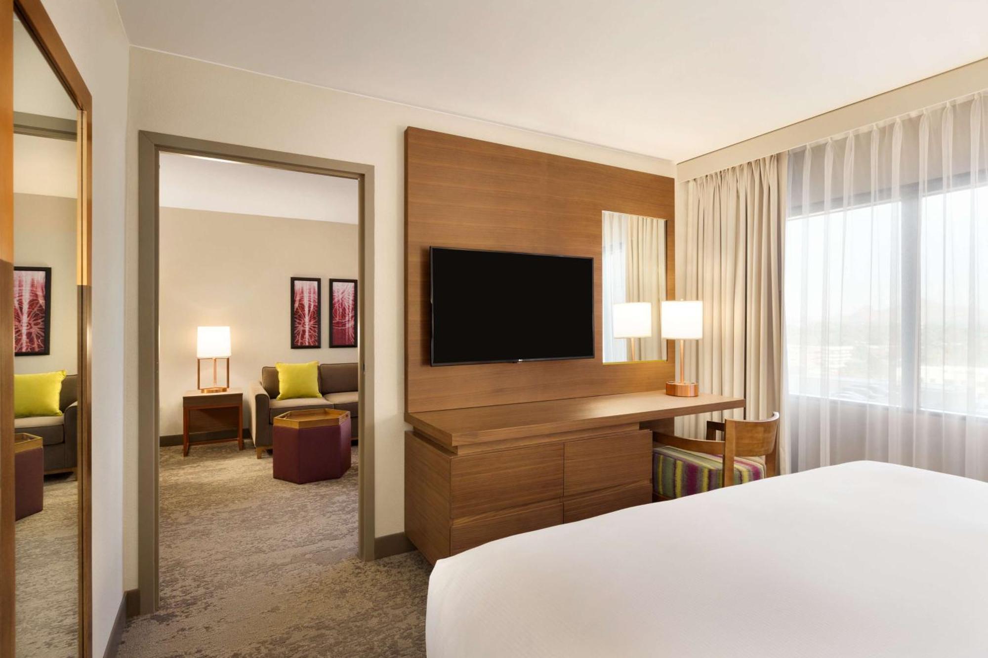 Embassy By Hilton Downtown North Hotel 3*