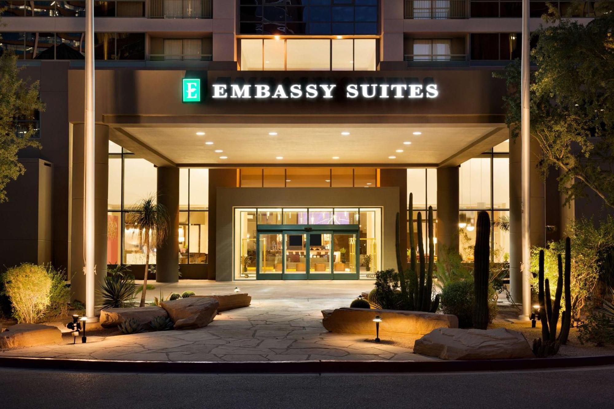 Embassy By Hilton Downtown North 3* Phoenix