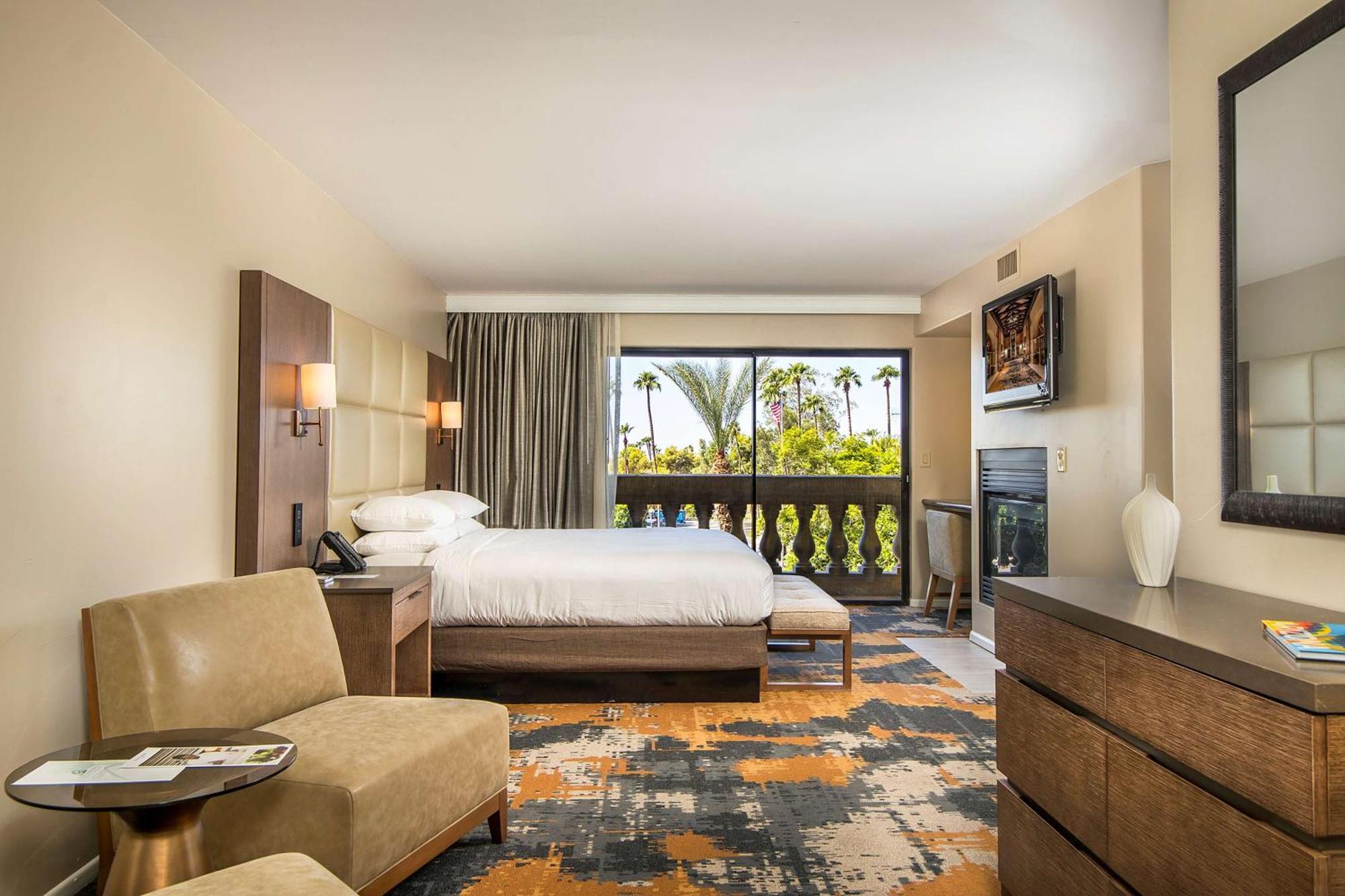Hilton At The Peak
