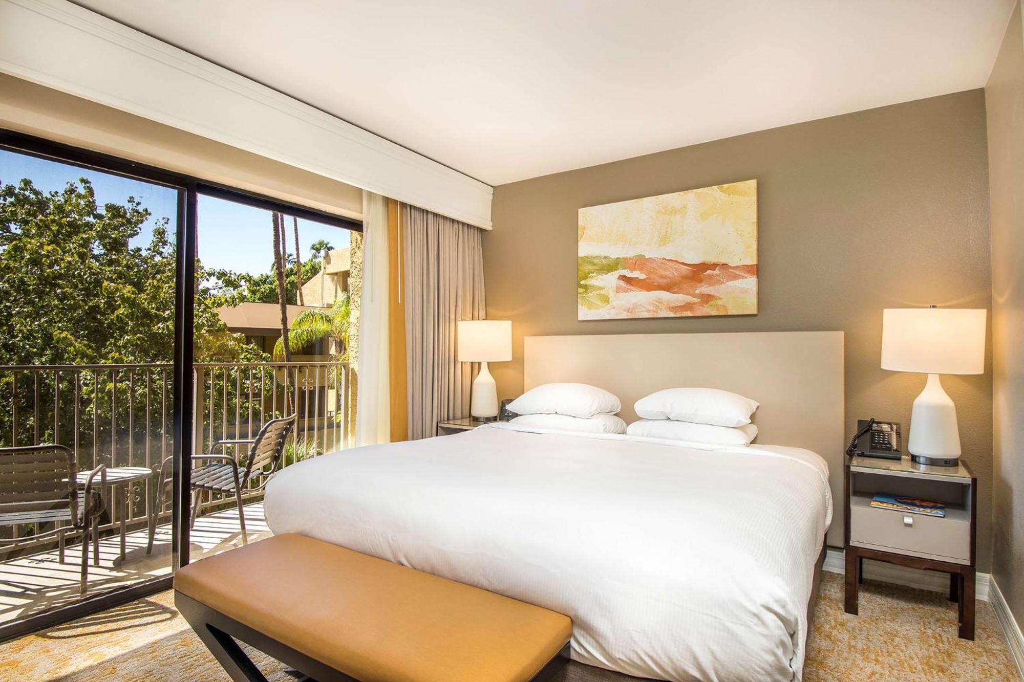 Hilton At The Peak Resort 4*