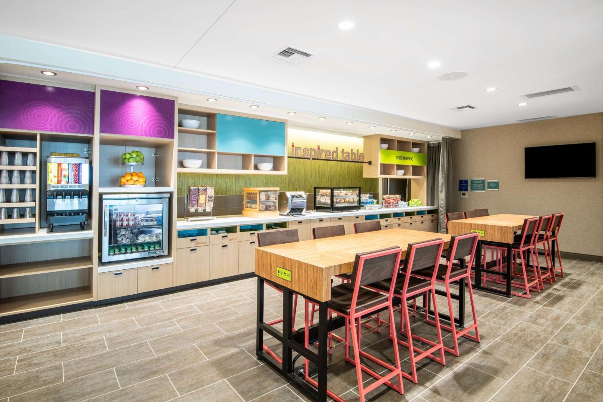 Hotel Home2 By Hilton Airport North, Az 3*