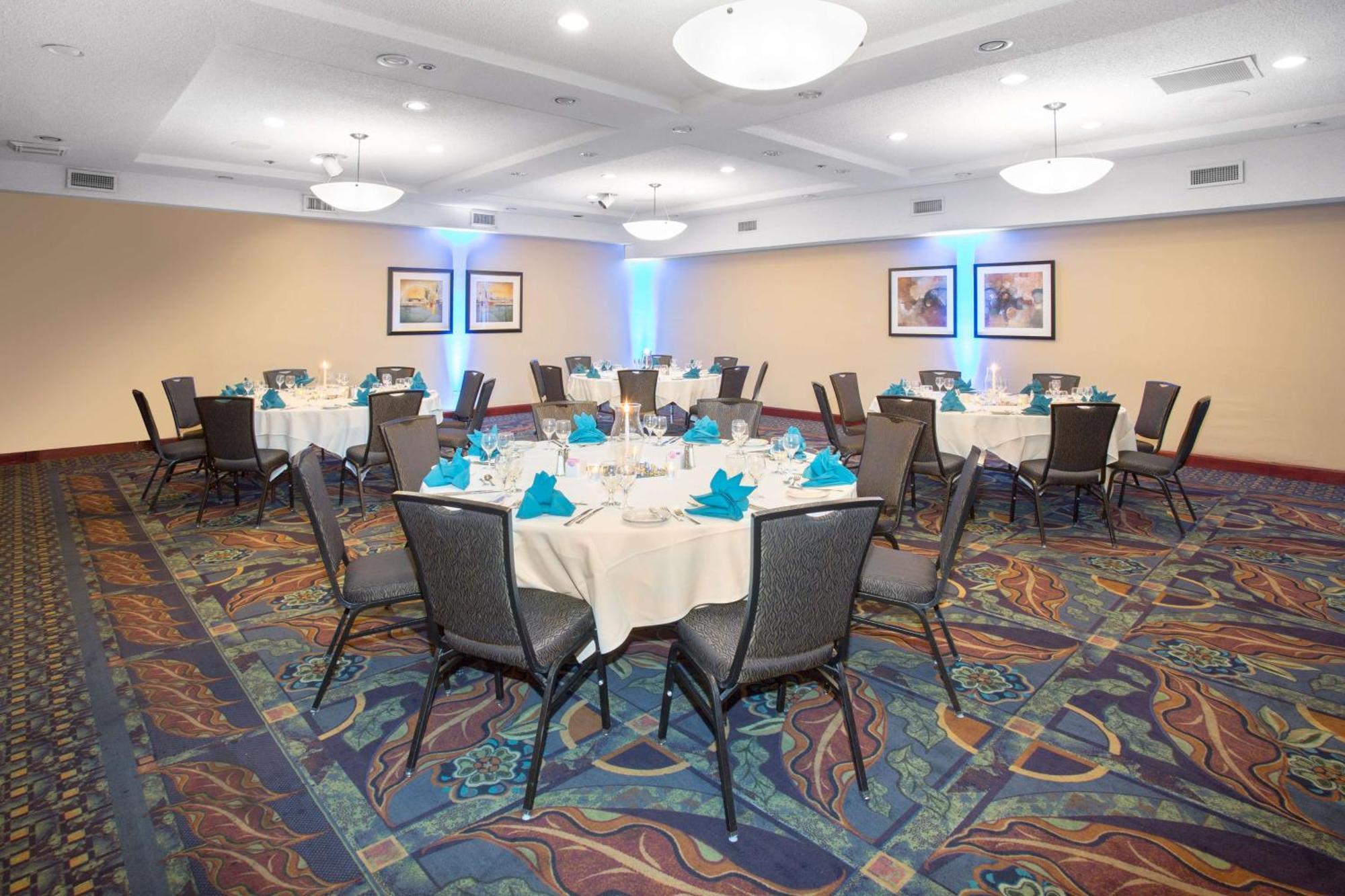 Hotel Embassy By Hilton Biltmore 3*