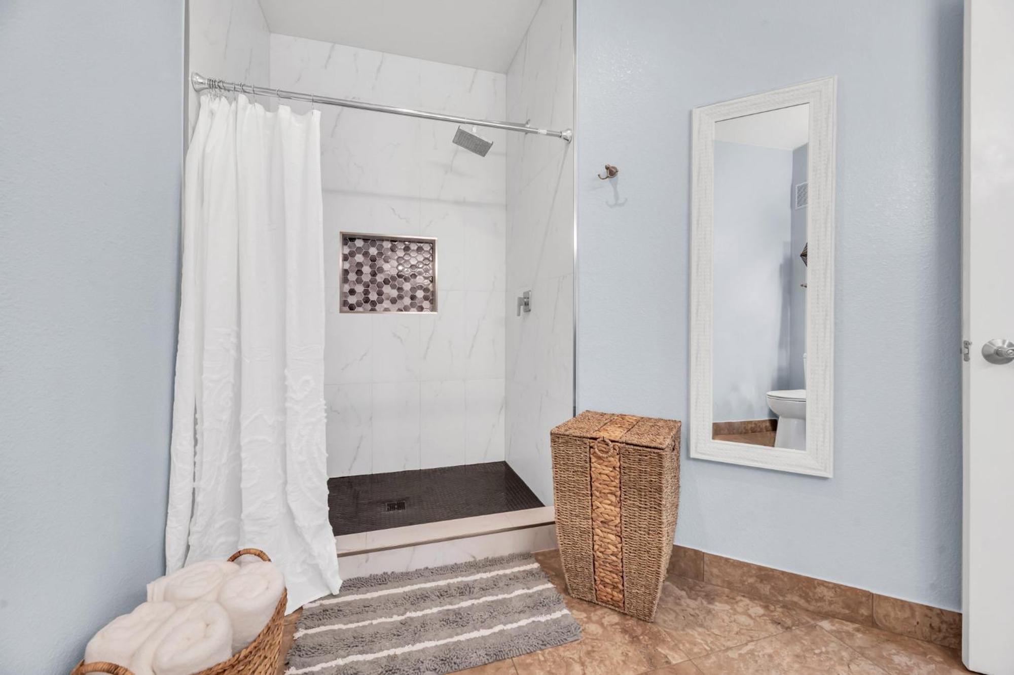 Comfy With Heated Pool And Gym Apartment Phoenix