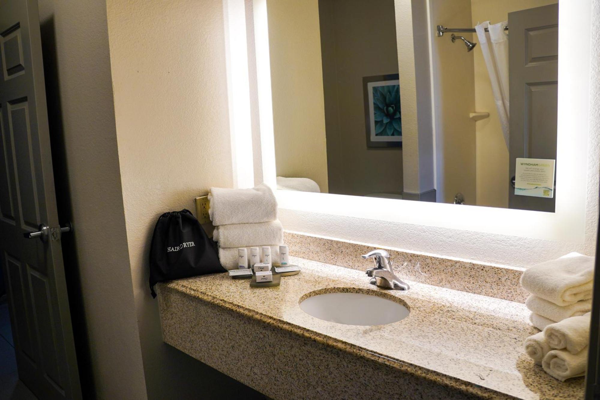 Hotel La Quinta By Wyndham I-10 West 3*