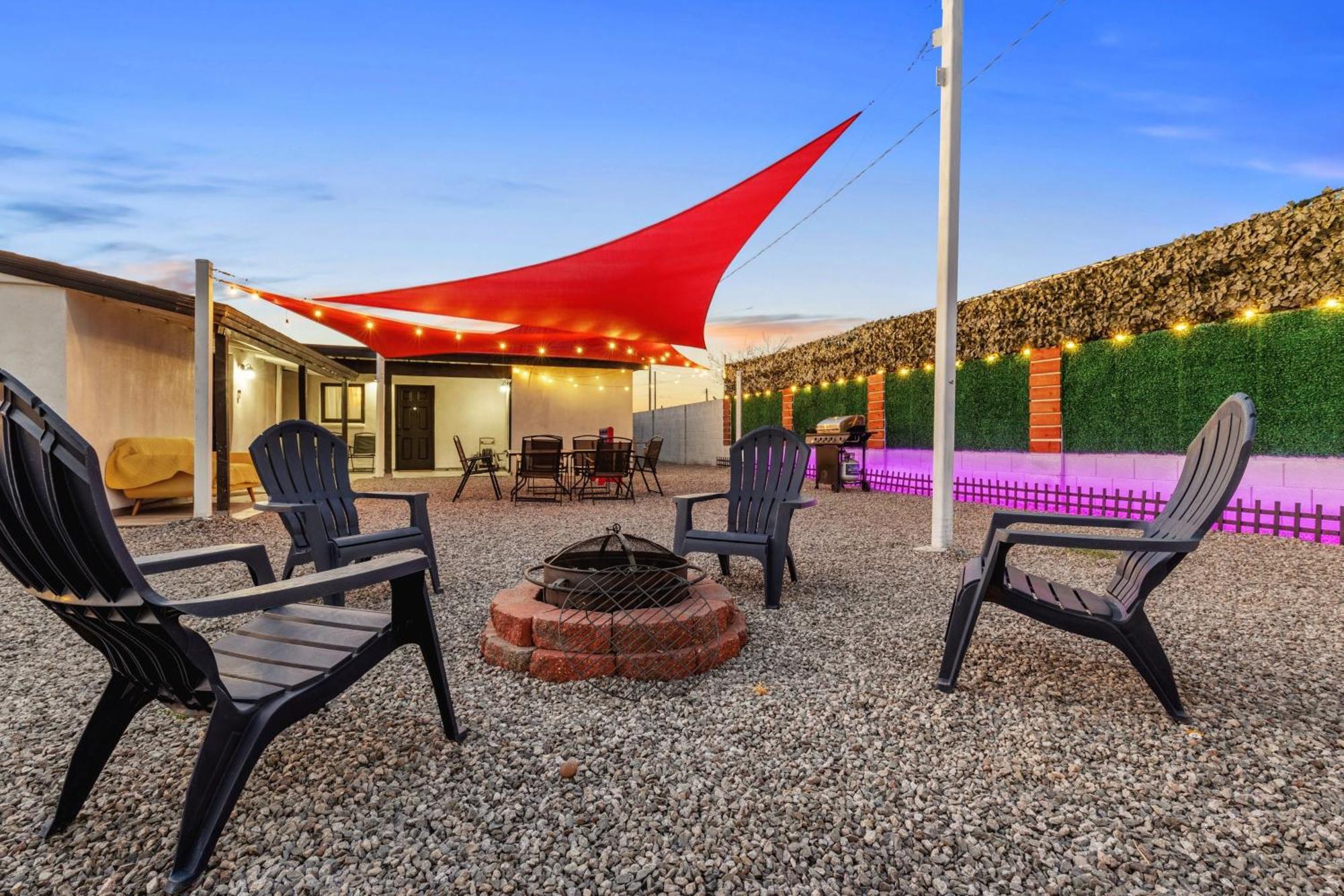 Retreat - 1 Bedroom King With 2 Smart Tvs - 10 Min From Airp - Unit B Phoenix