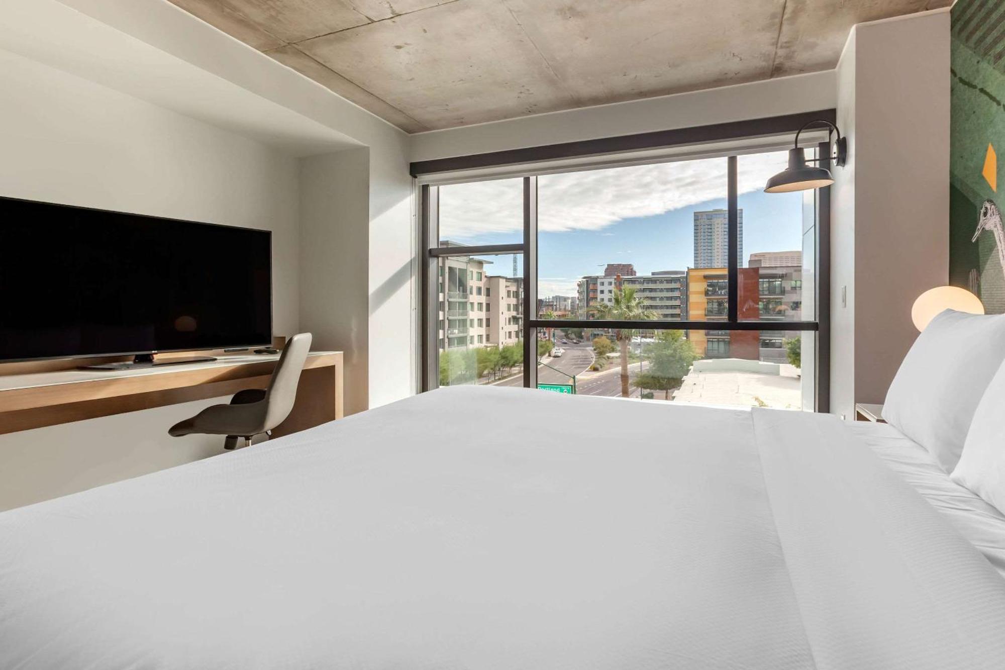 Cambria Downtown Convention & Airport Phoenix