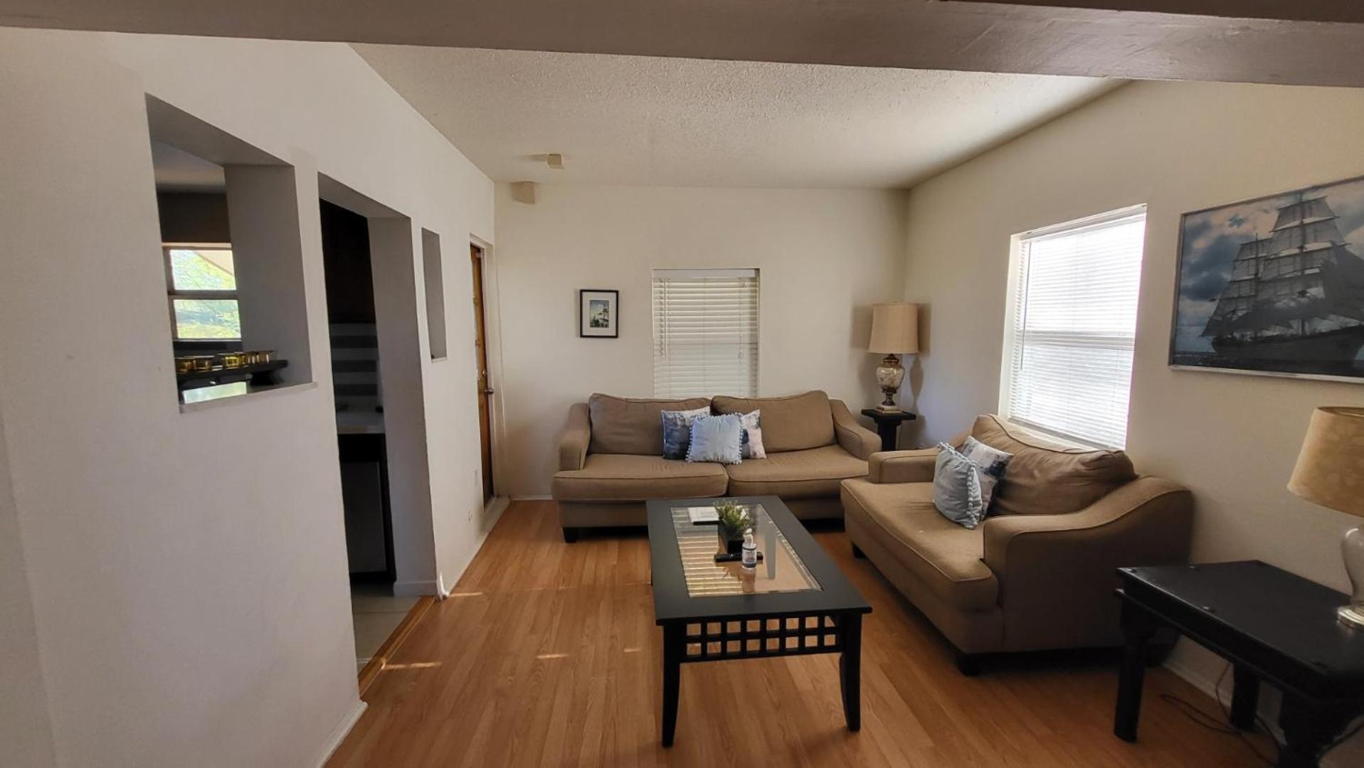 U2 - Private 2br Walkup In Dt Phx With Pkg