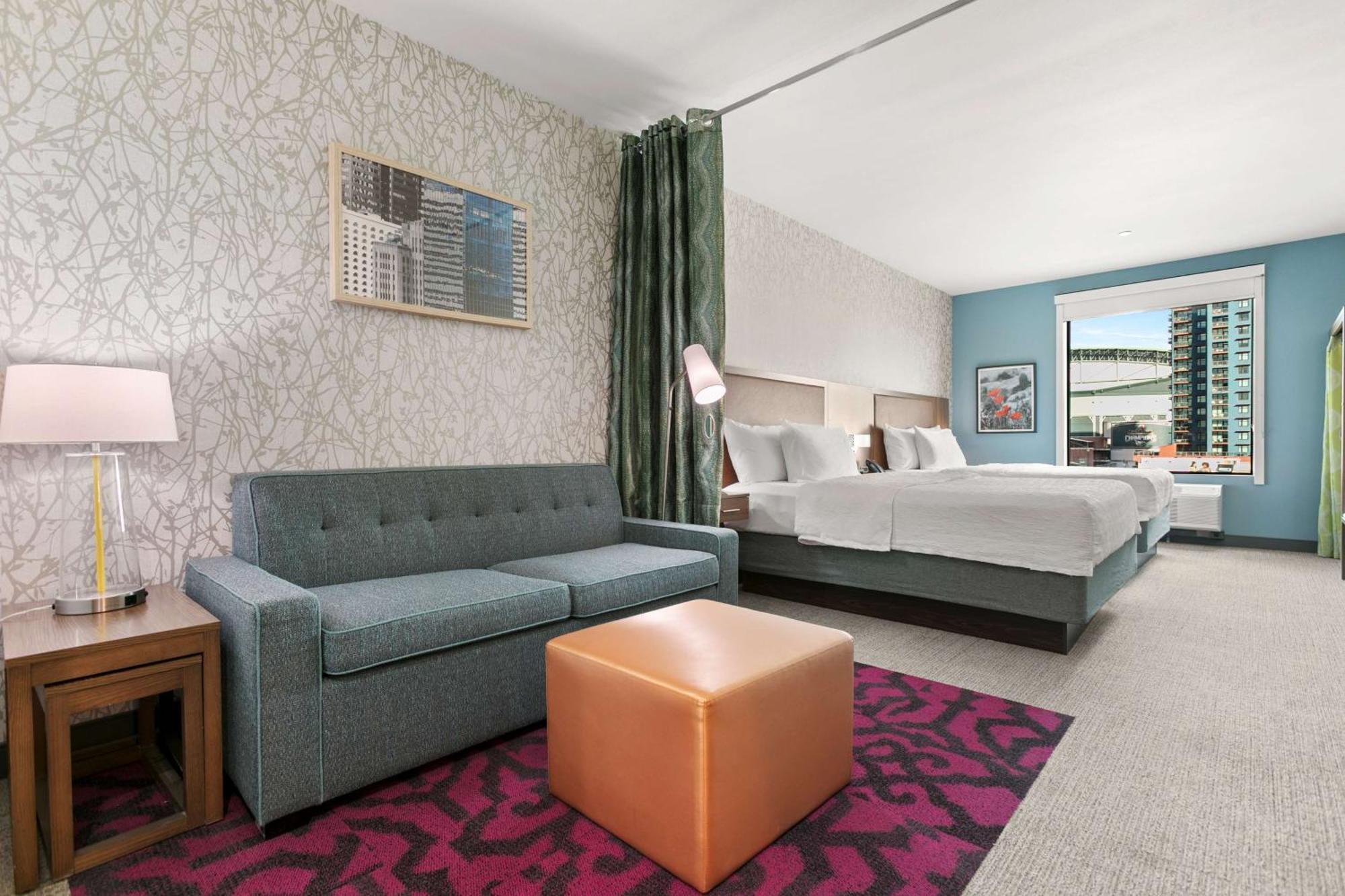 Home2 By Hilton Downtown Hotel 3*