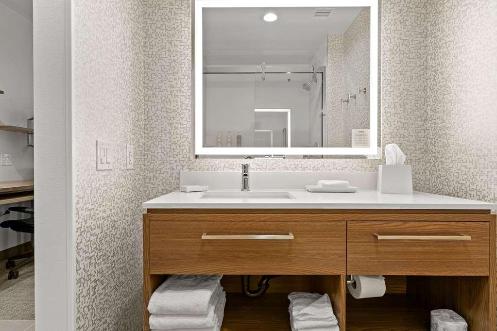 Home2 By Hilton Downtown *