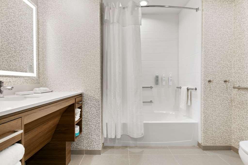 Home2 By Hilton Downtown Hotel *