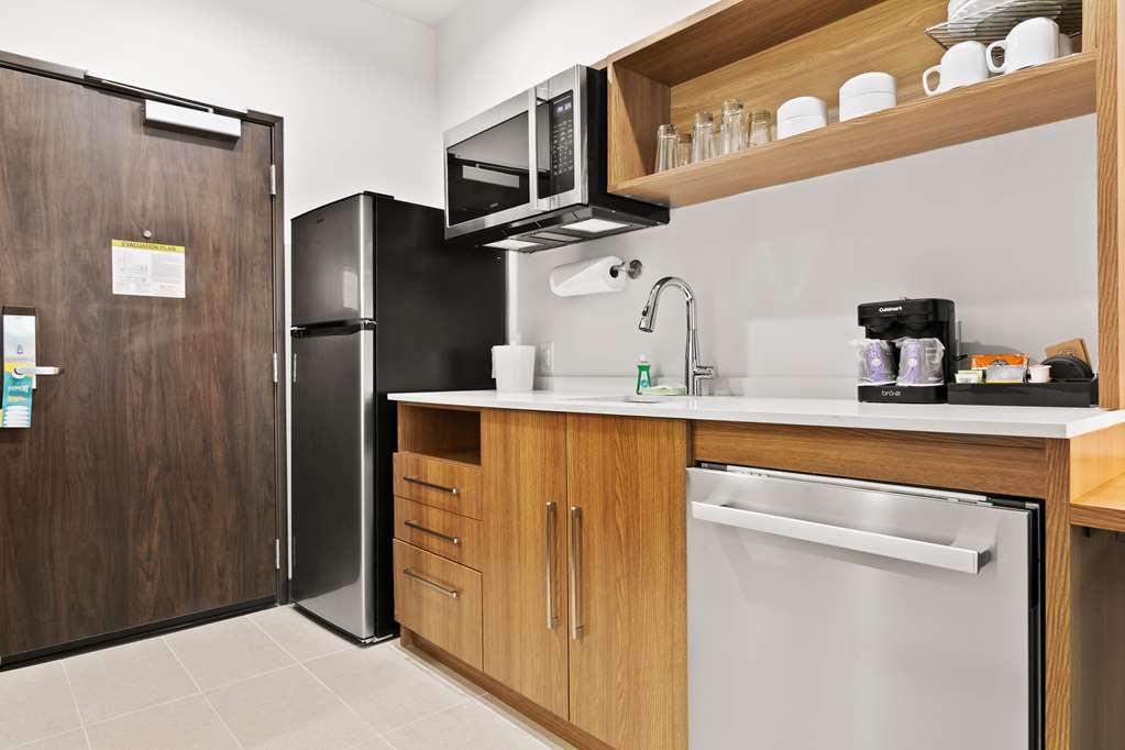 Home2 By Hilton Downtown *