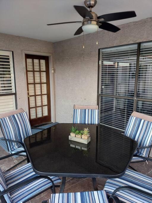 Your Perfect Find With Heated Pool Holiday home *