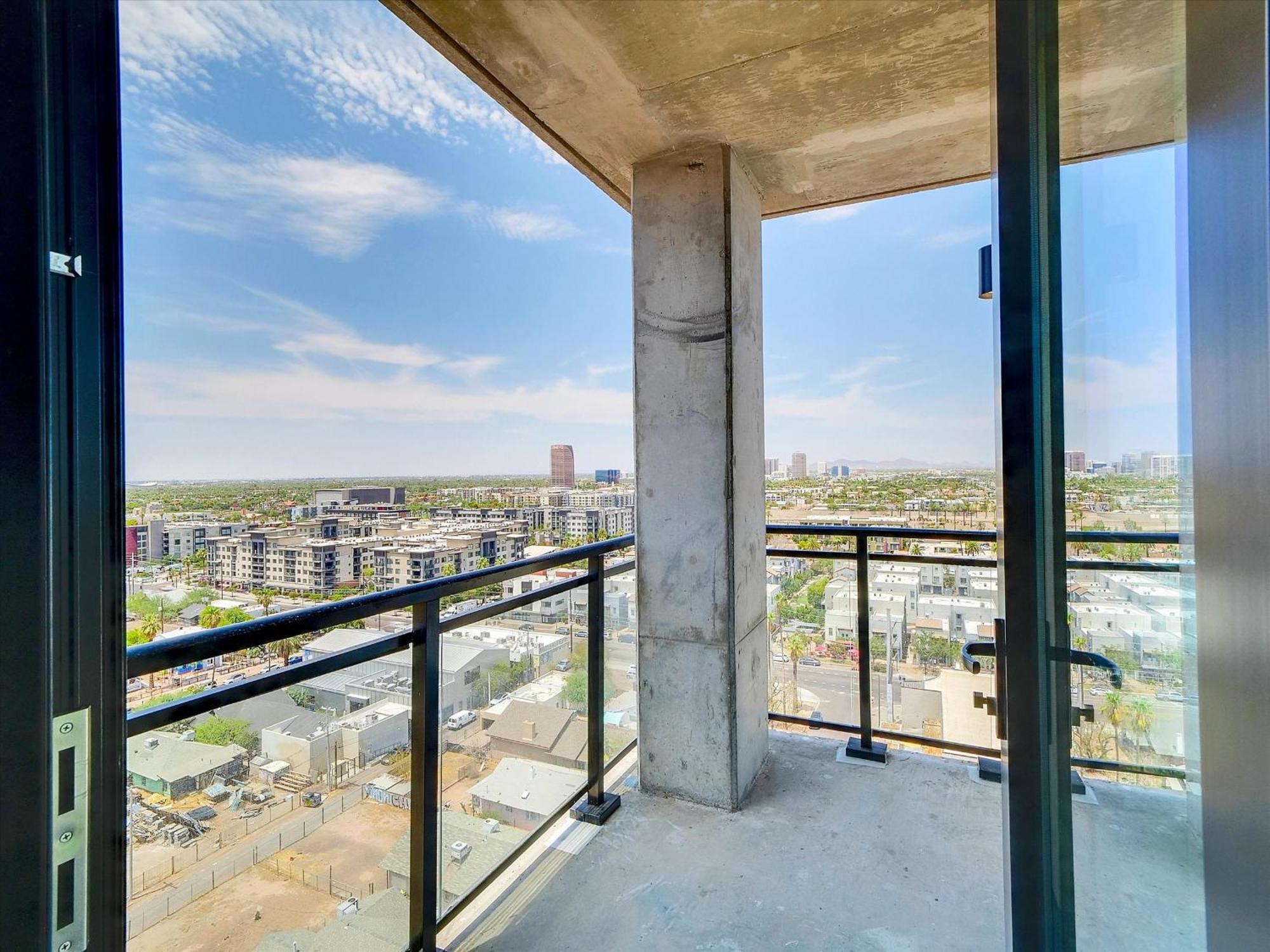 Global Luxury At Downtown Phoenix