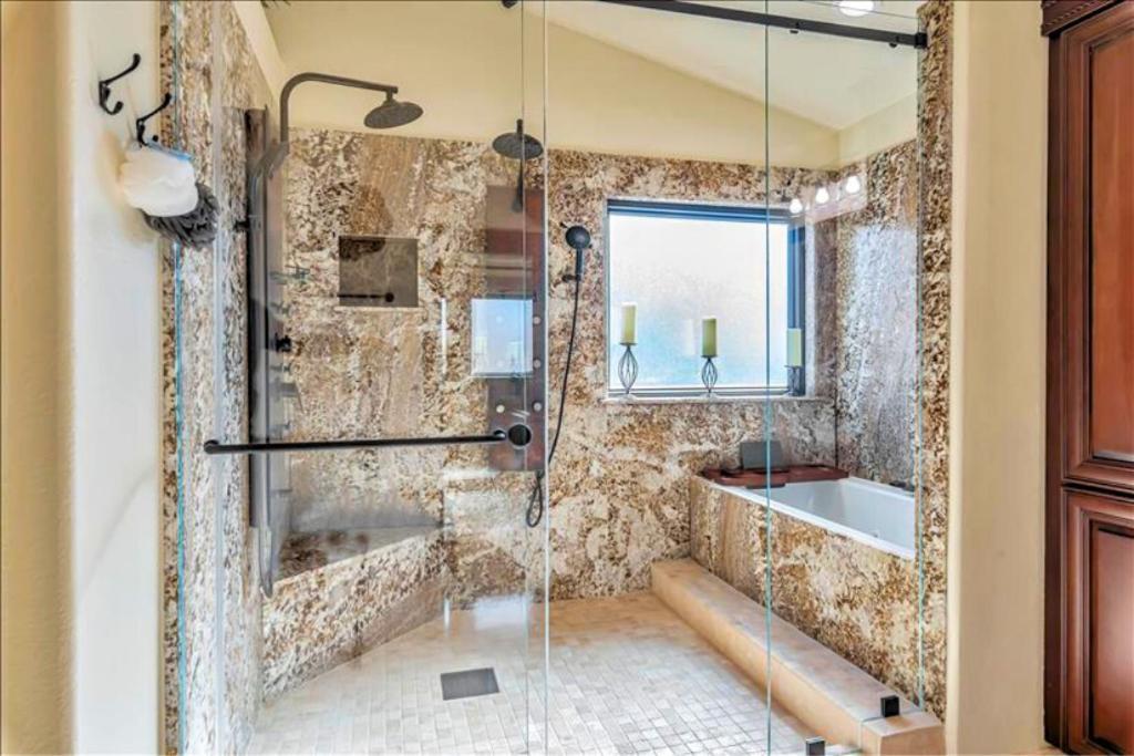 Family Vacation Retreat Glendale Az *
