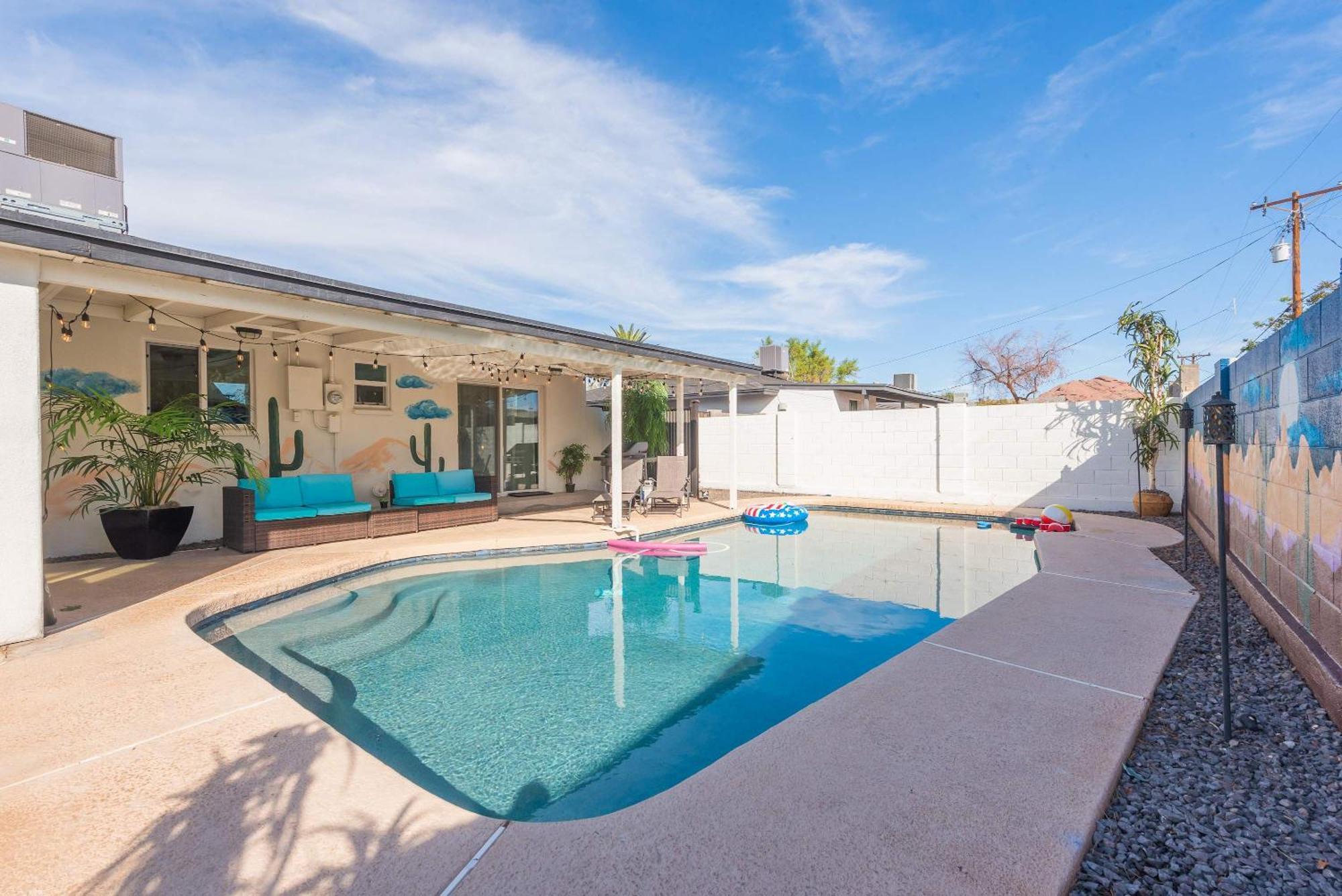 Family Retreat By Old Town With Pool Casa de férias Phoenix