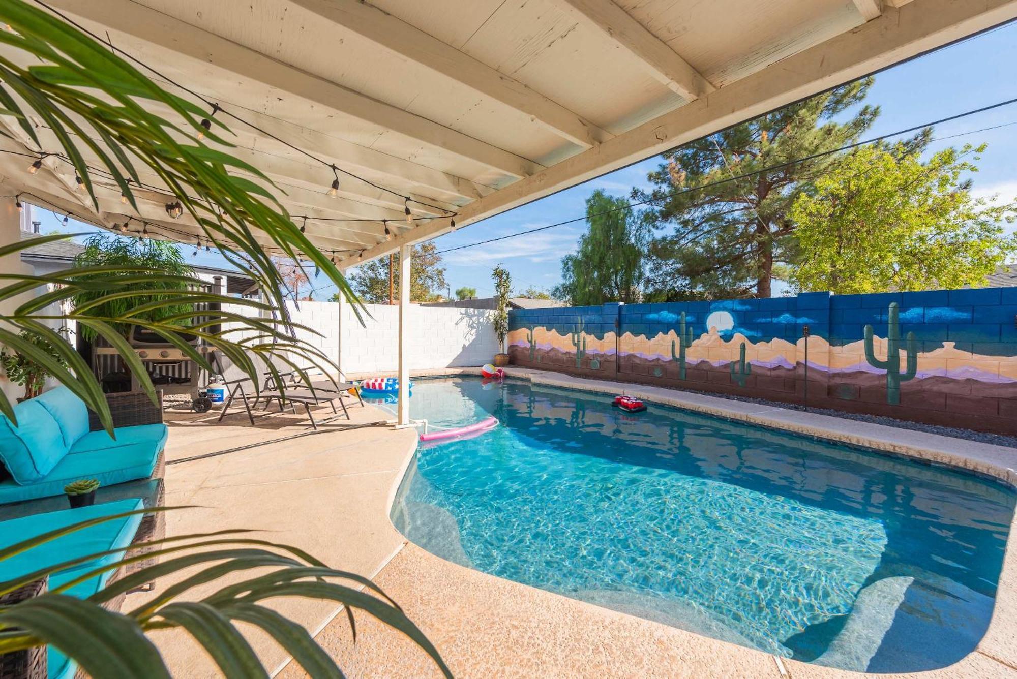 Family Retreat By Old Town With Pool Casa de férias
