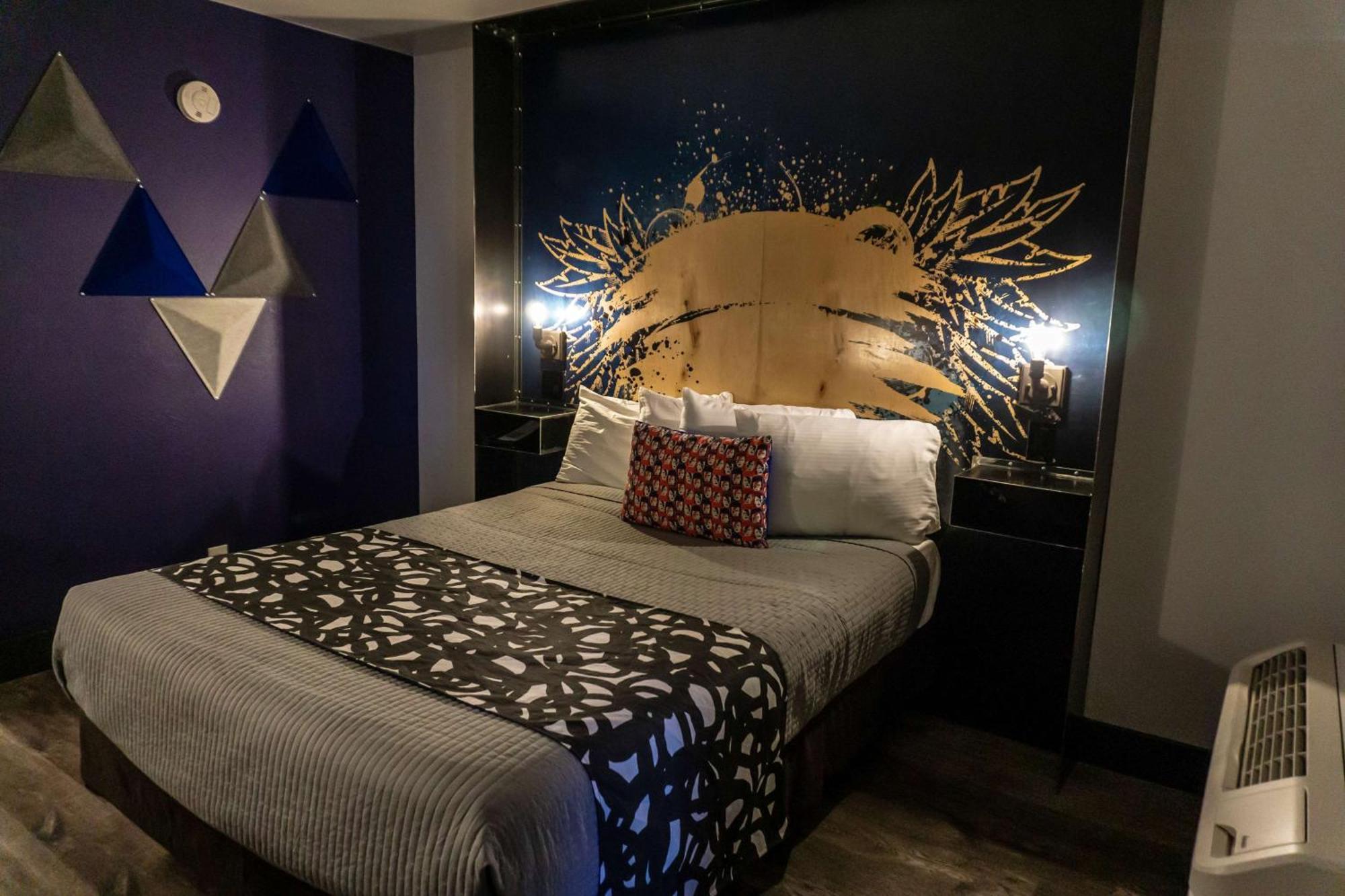 Motel Downtown 3*