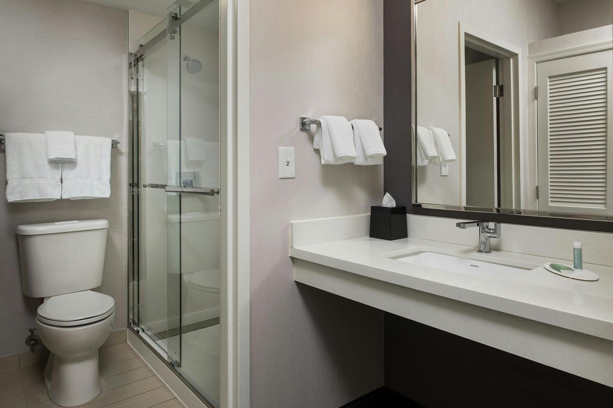 Courtyard By Marriott North