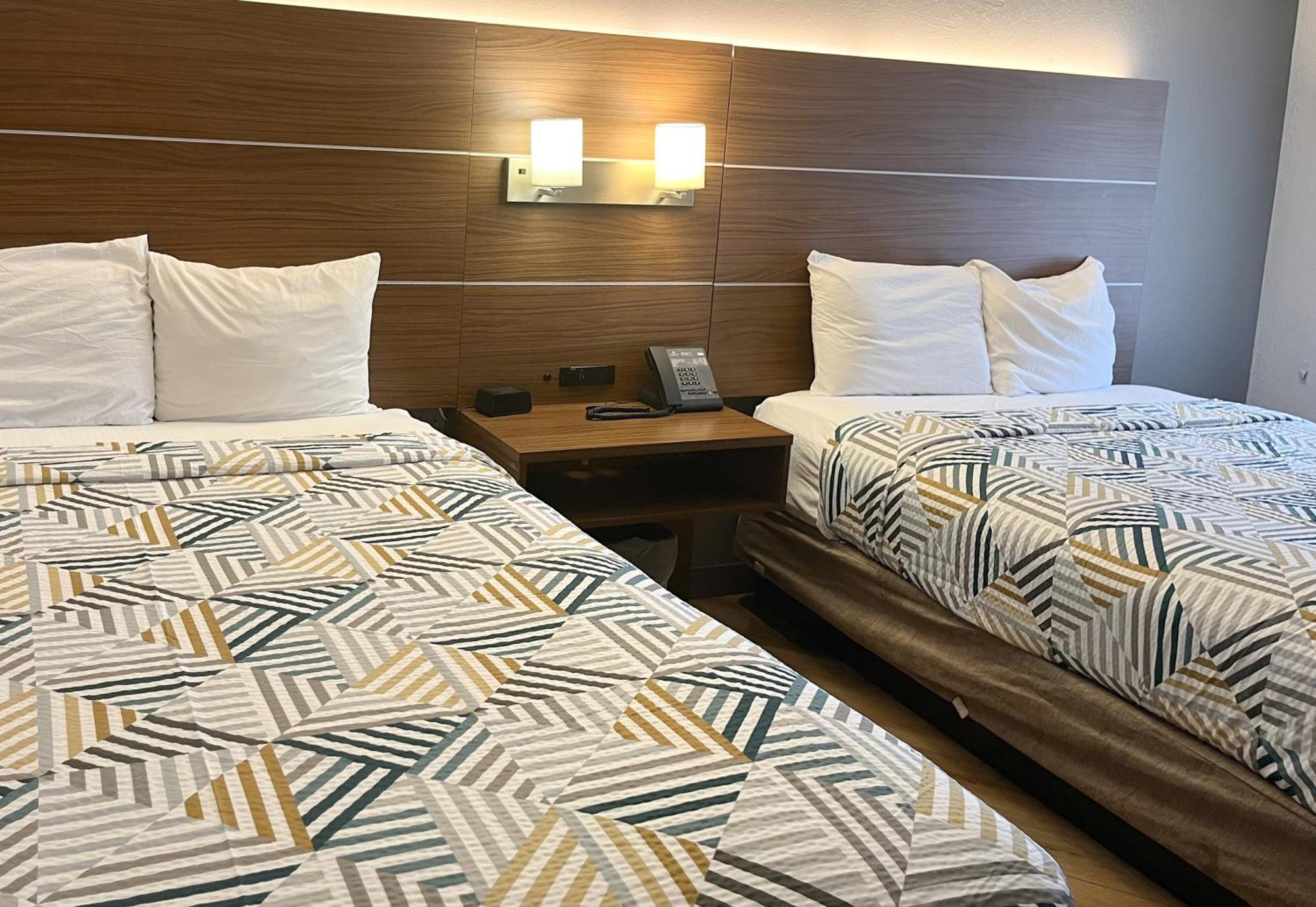 Hotel 6 Phoenix, Az Midtown