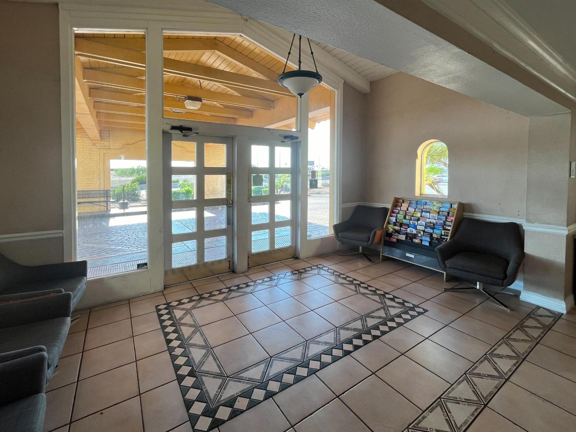 6 Phoenix, Az Midtown 2*